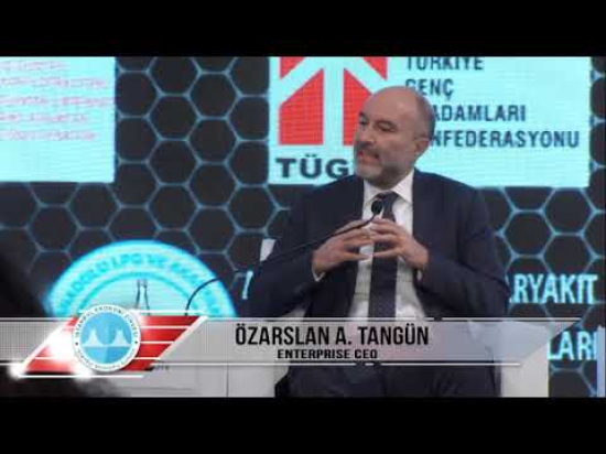 2.İstanbul Ekonomi Zirvesinde Özarslan A.Tangün Konuşması